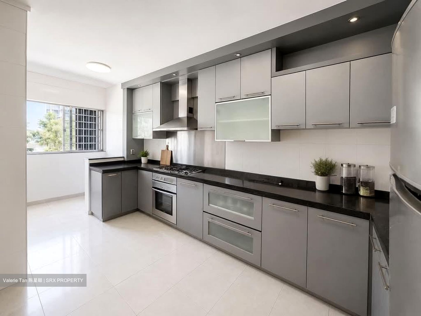 Blk 114 Tampines Street 11 (Tampines), HDB 5 Rooms #556210171
